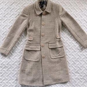 Used cream and golden coat by Victoria’s Secret moda international size 4